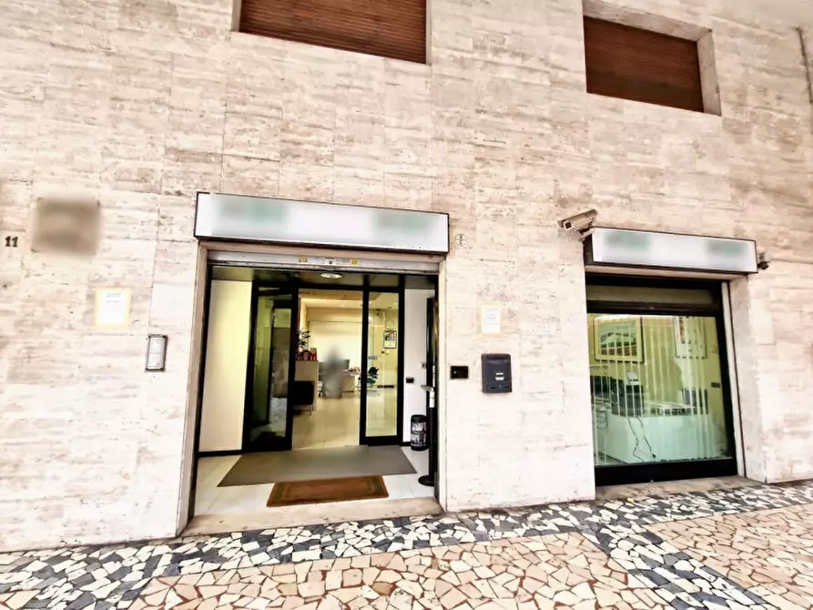 Immagine 4 di Ufficio in vendita  in Via Giovanni Amendola, N. 11 a Bologna