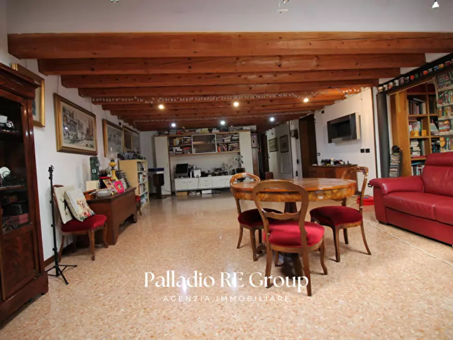 Immagine 4 di Appartamento in vendita  in Corso Andrea Palladio a Vicenza