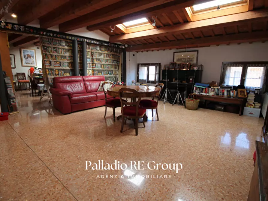 Immagine 9 di Appartamento in vendita  in Corso Andrea Palladio a Vicenza