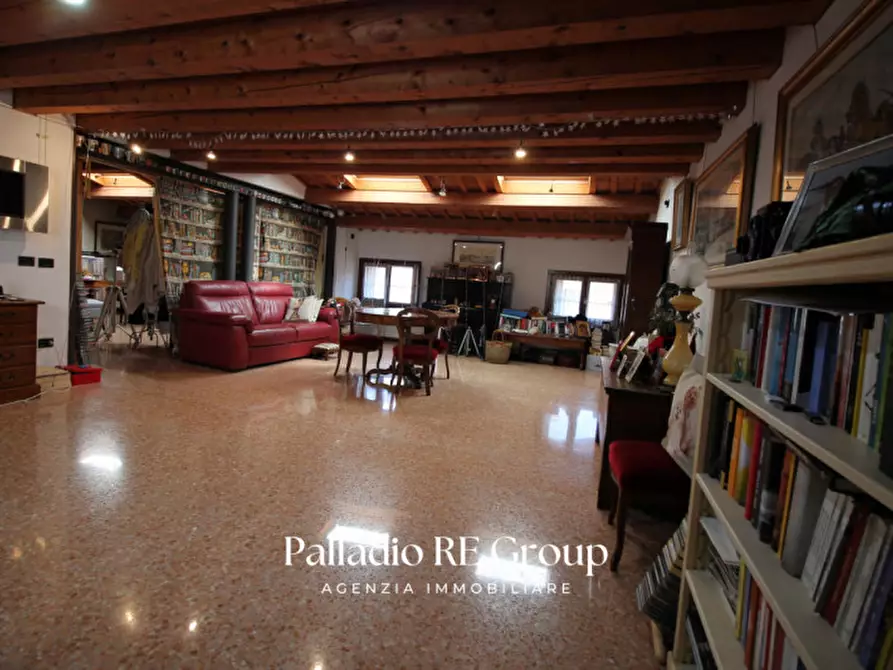 Immagine 29 di Appartamento in vendita  in Corso Andrea Palladio a Vicenza