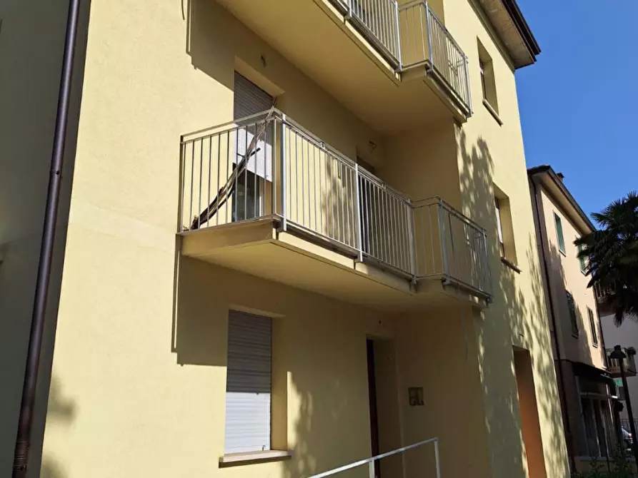 Immagine 1 di Appartamento in vendita  in Viale Cappuccini, N. 25 a Imola