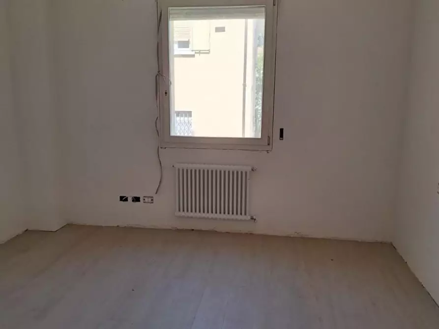Immagine 8 di Appartamento in vendita  in Viale Cappuccini, N. 25 a Imola
