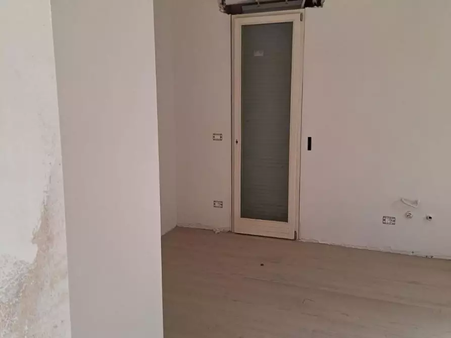 Immagine 15 di Appartamento in vendita  in Viale Cappuccini, N. 25 a Imola