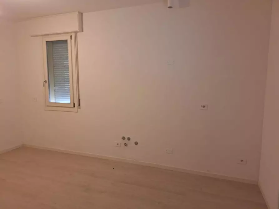 Immagine 11 di Appartamento in vendita  in Viale Cappuccini, N. 25 a Imola