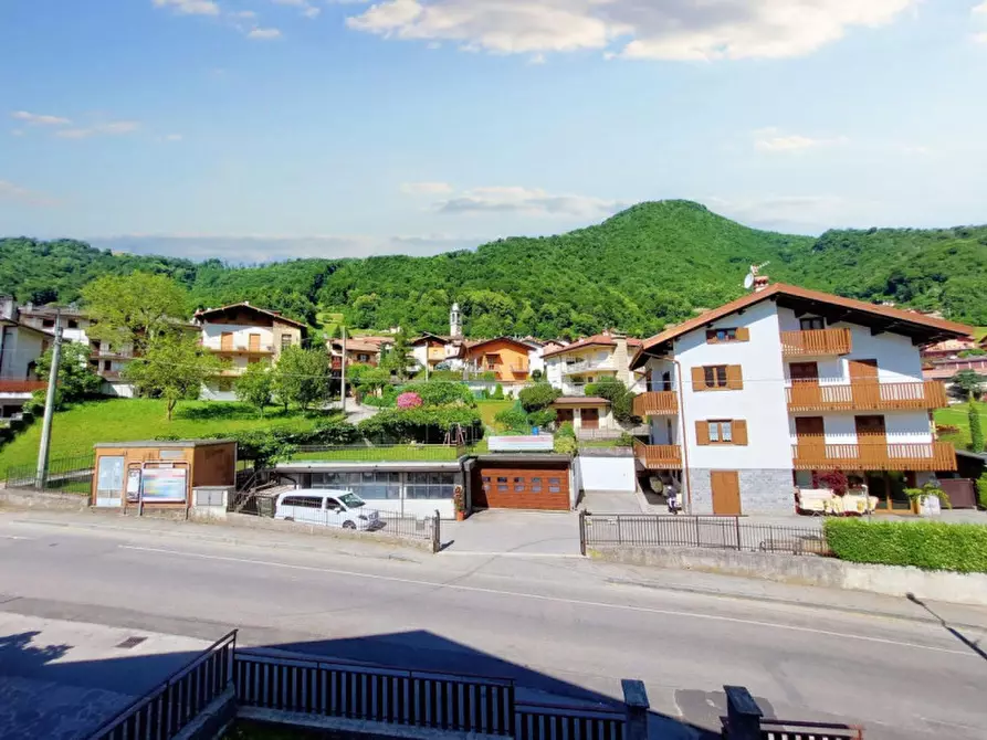 Immagine 3 di Appartamento in vendita  in Via Trieste, N. 56 a Pasturo