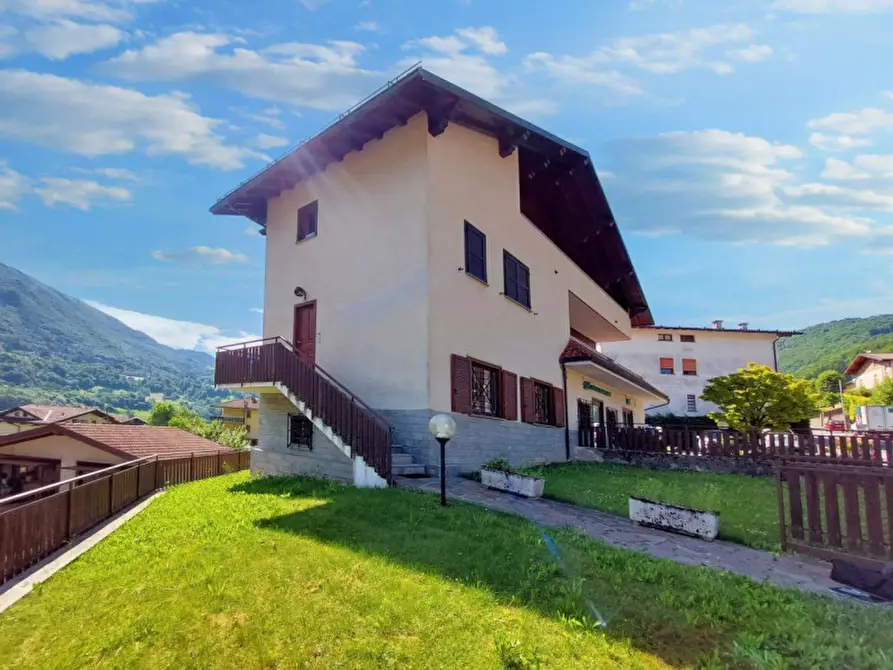 Immagine 7 di Appartamento in vendita  in Via Trieste, N. 56 a Pasturo