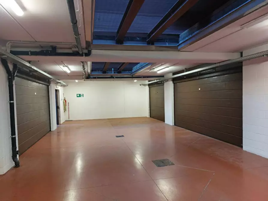 Immagine 9 di Appartamento in vendita  in Viale Pubblico Passeggio, 42, 29121 Piacenza PC, Italia a Piacenza