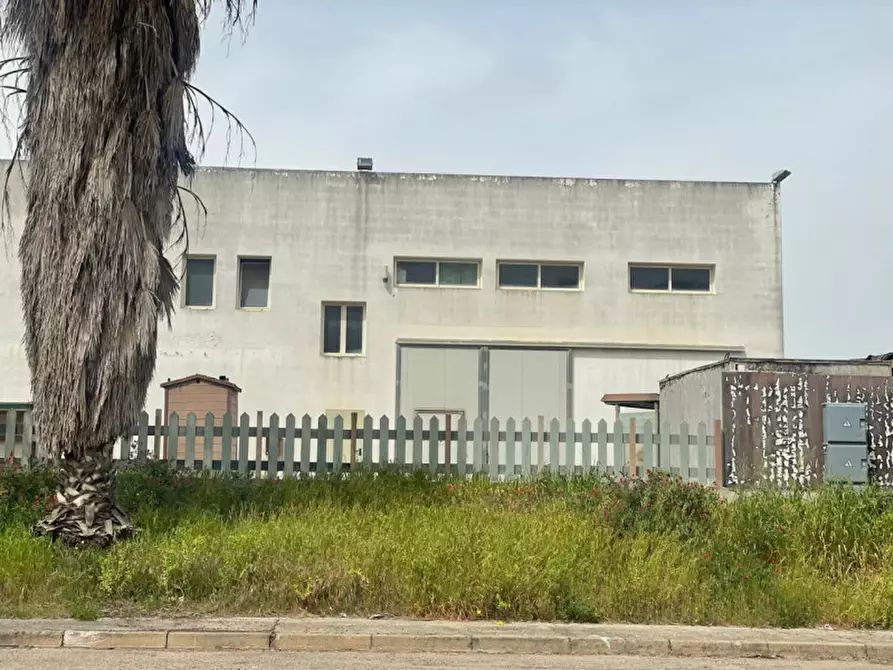 Immagine 1 di Capannone industriale in vendita  in Iglesias, N. snc a Iglesias