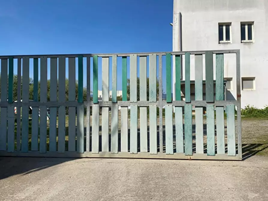 Immagine 5 di Capannone industriale in vendita  in Iglesias, N. snc a Iglesias