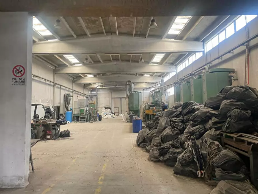 Immagine 6 di Capannone industriale in vendita  in Iglesias, N. snc a Iglesias