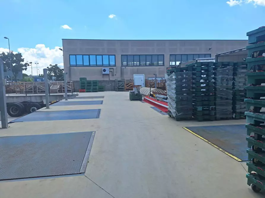 Immagine 9 di Capannone industriale in vendita  in Via del Lavoro, 3, 35026 Zona Industriale PD, Italia a Conselve