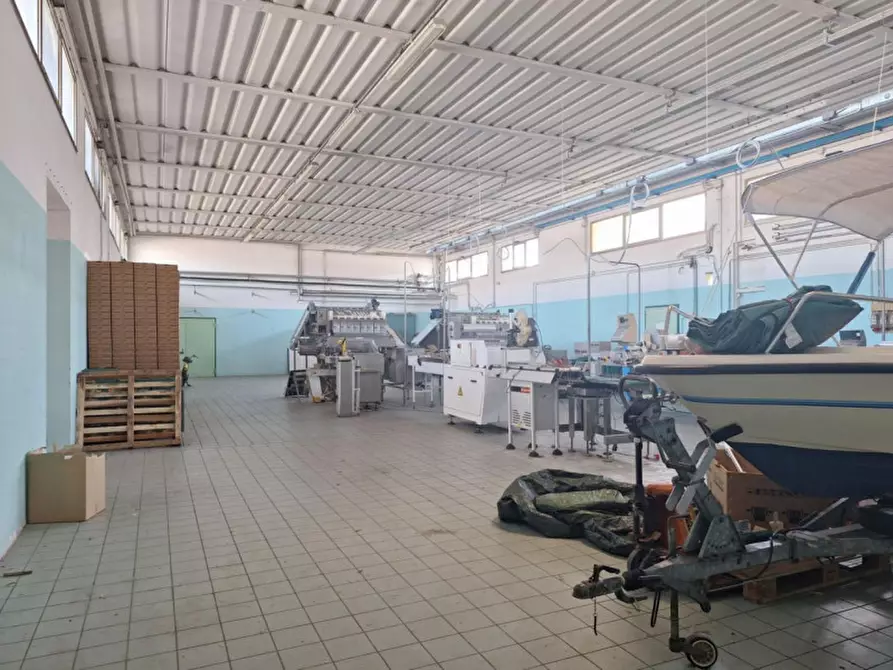Immagine 17 di Capannone industriale in vendita  in Via del Lavoro, 3, 35026 Zona Industriale PD, Italia a Conselve