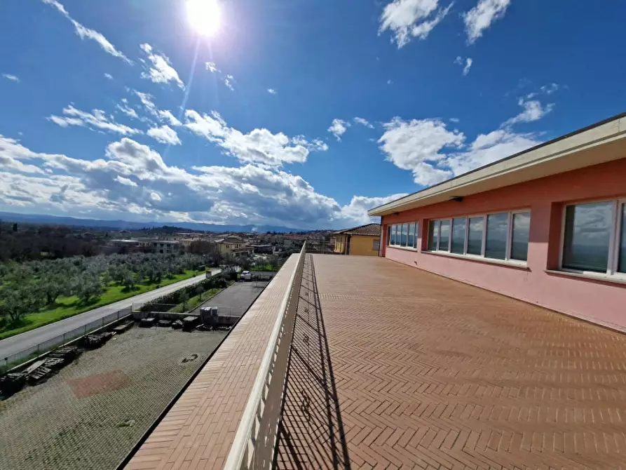 Immagine 15 di Magazzino in vendita  in Loclità San Giustino Valdarno, Via Coppi, N. 8-10 a Loro Ciuffenna