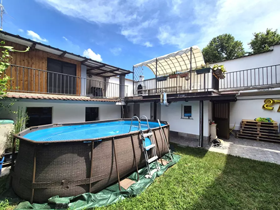 Immagine 4 di Casa bifamiliare in vendita  in Via Sant'Antonio Da Padova 31 a Cornaredo