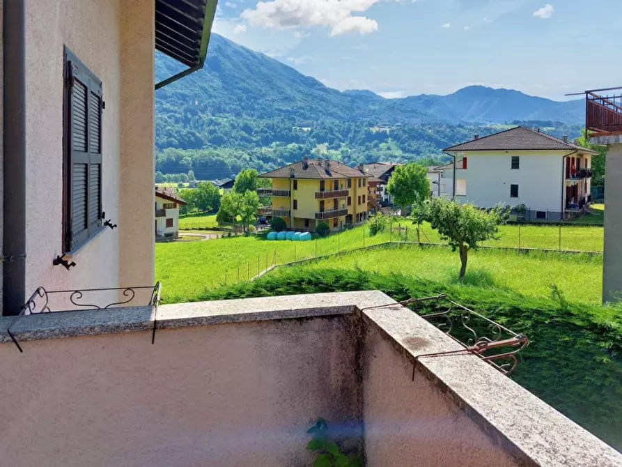 Immagine 5 di Appartamento in vendita  in Via Trieste, N. 56 a Pasturo