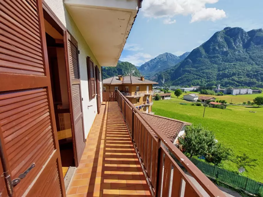 Immagine 10 di Appartamento in vendita  in Via Trieste, N. 56 a Pasturo