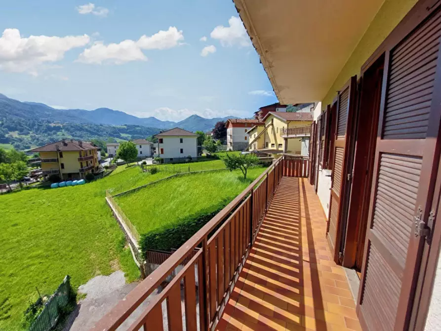 Immagine 13 di Appartamento in vendita  in Via Trieste, N. 56 a Pasturo