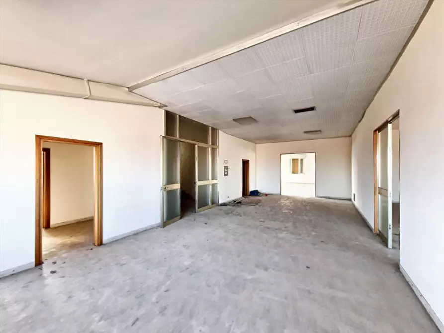 Immagine 19 di Ufficio in vendita  in Via Emilia Interna, N. 29-31-33 a Castel Bolognese