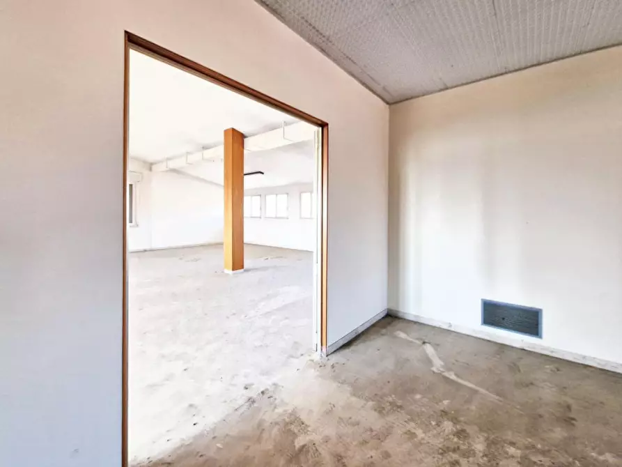 Immagine 22 di Ufficio in vendita  in Via Emilia Interna, N. 29-31-33 a Castel Bolognese