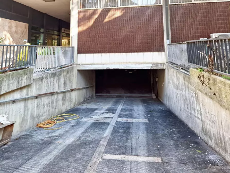 Immagine 29 di Ufficio in vendita  in Via Emilia Interna, N. 29-31-33 a Castel Bolognese