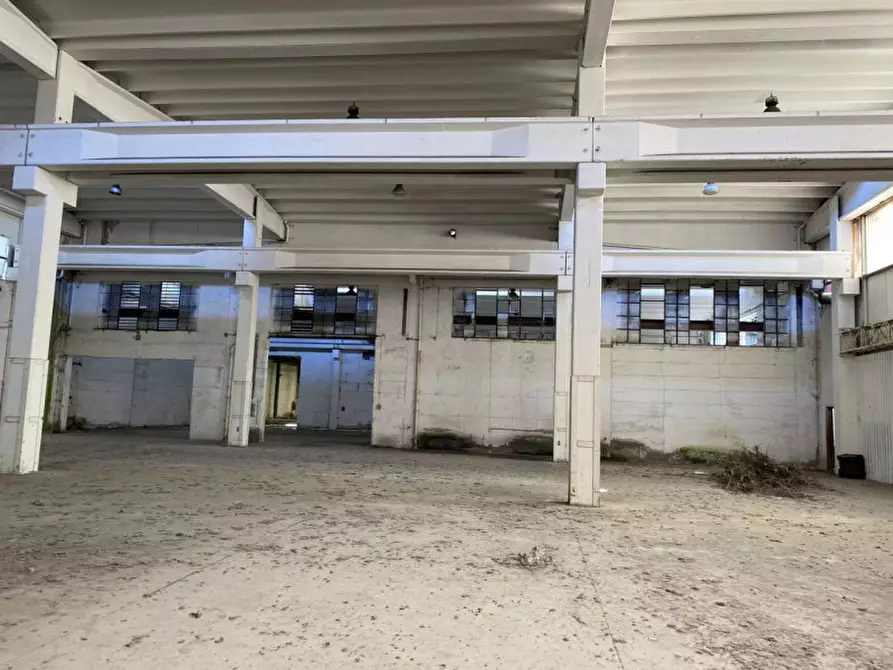 Immagine 7 di Capannone industriale in vendita  in via Roma, N. 46B a Casto