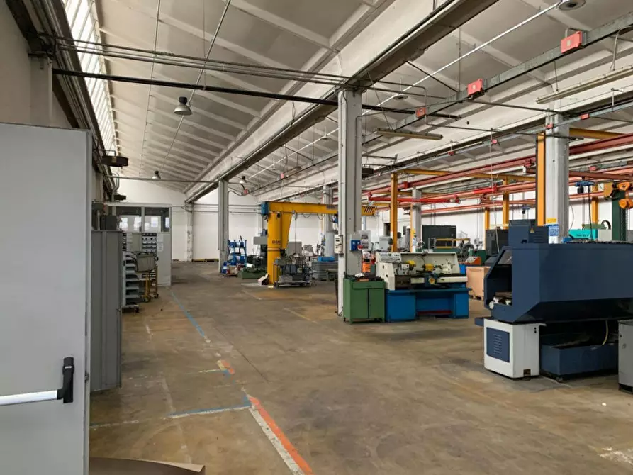 Immagine 7 di Capannone industriale in vendita  in Via Cavalieri di Malta, N. 8 a Torreglia