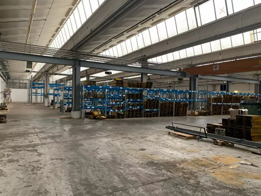Immagine 9 di Capannone industriale in vendita  in Via Cavalieri di Malta, N. 8 a Torreglia