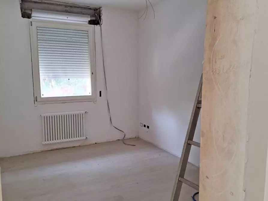 Immagine 17 di Appartamento in vendita  in Viale Cappuccini, N. 25 a Imola