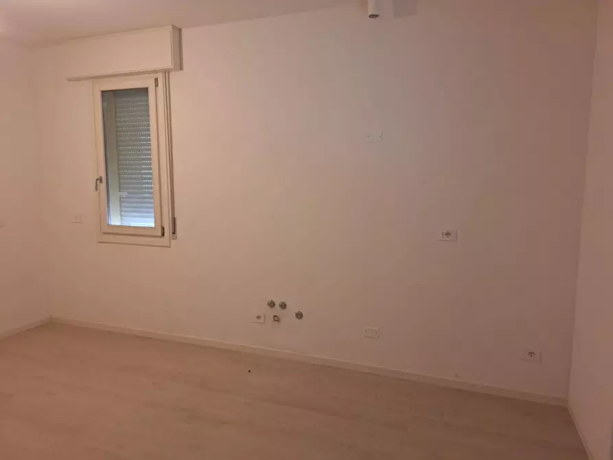 Immagine 11 di Appartamento in vendita  in Viale Cappuccini, N. 25 a Imola