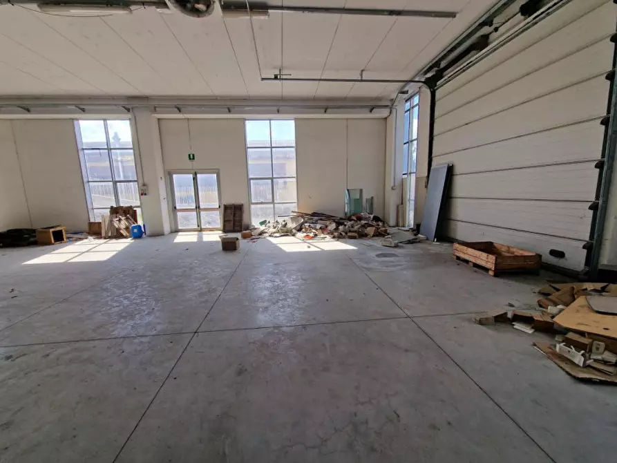 Immagine 19 di Capannone industriale in vendita  in Via Dante Alighieri, N. 9 a Calenzano