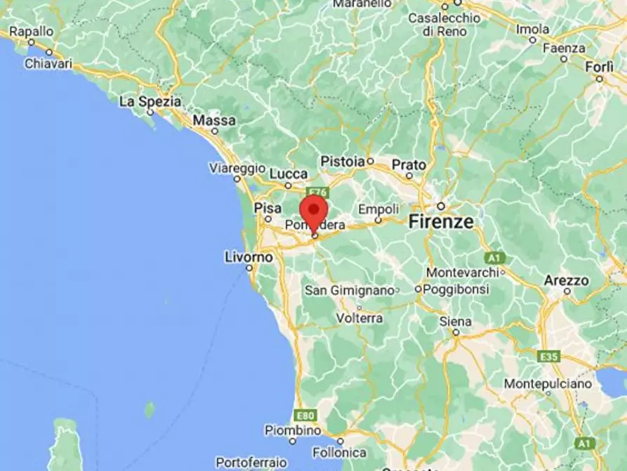 Immagine 19 di Negozio in vendita  in Via Brigate Partigiane, N. 2-4 a Pontedera