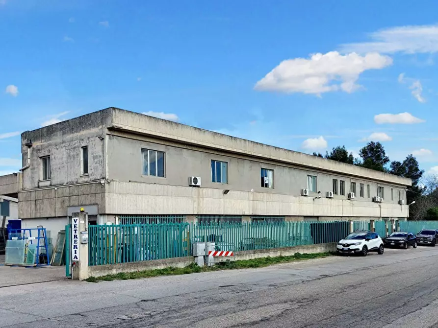 Immagine 10 di Capannone industriale in vendita  in Via Walter Tobagi, N. 65 a San Salvo