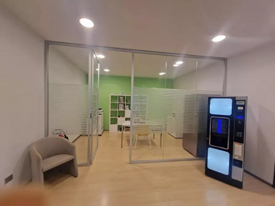 Immagine 8 di Capannone industriale in vendita  in Località Rigutino Ovest, N. 230 a Arezzo