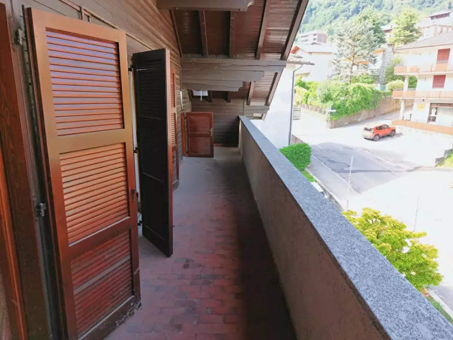 Immagine 5 di Appartamento in vendita  in Via Trieste, N. 56 a Pasturo