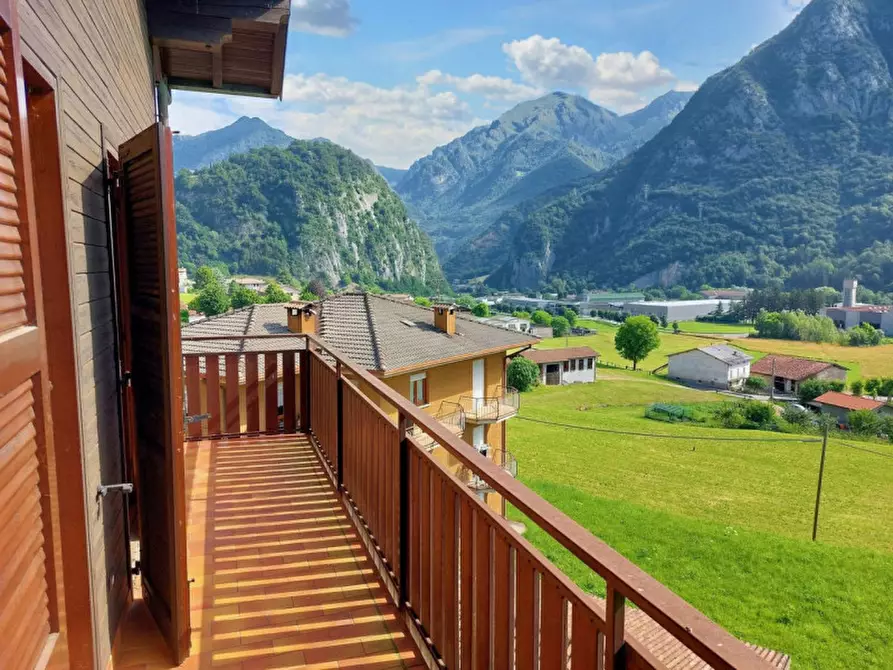 Immagine 8 di Appartamento in vendita  in Via Trieste, N. 56 a Pasturo