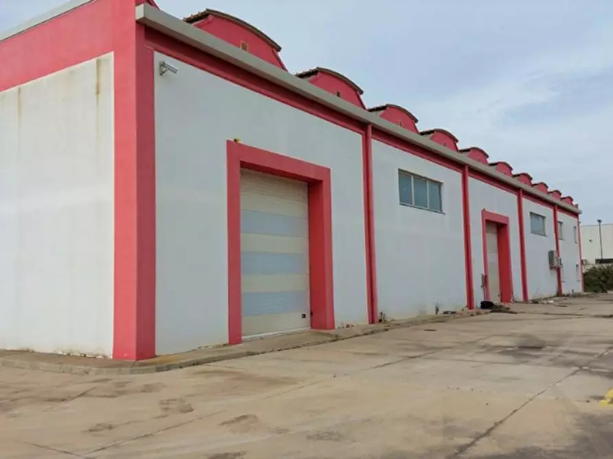 Immagine 11 di Capannone industriale in vendita  in Zona industriale Su Fraigu, N. snc a San Sperate