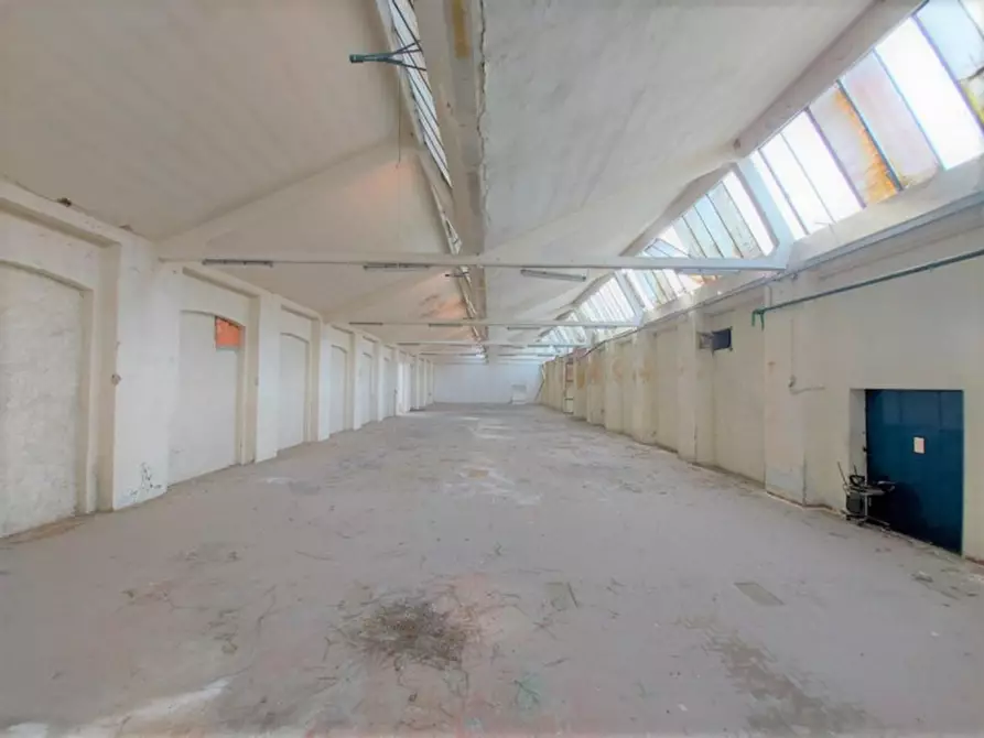 Immagine 4 di Capannone industriale in vendita  in Via Trecate, N. 19 a Romentino