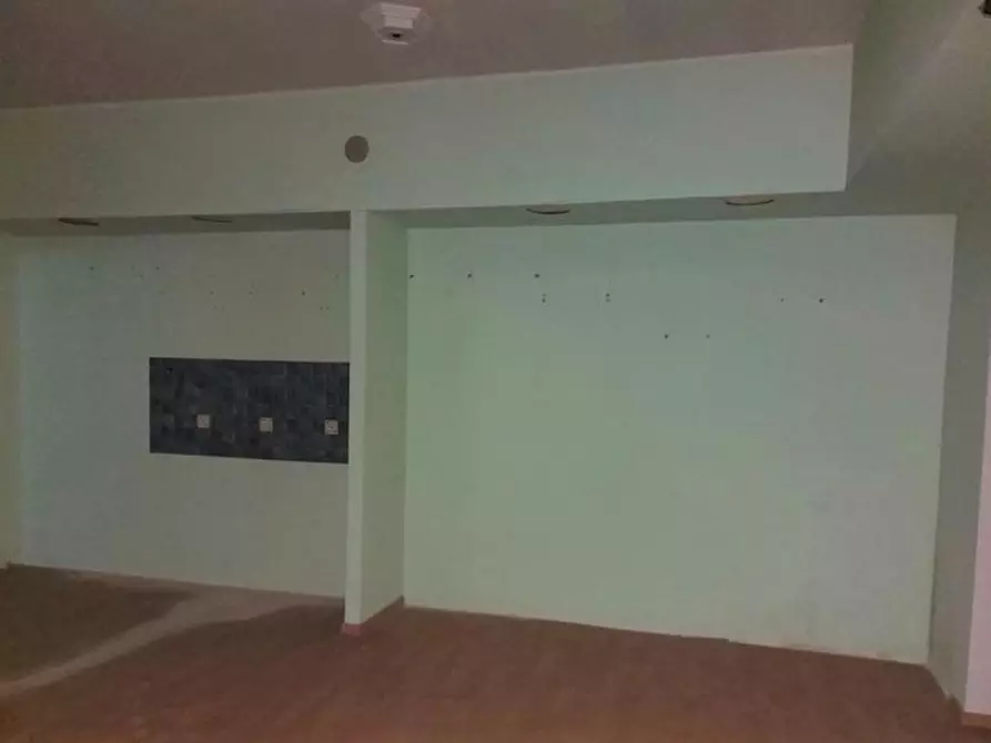 Immagine 14 di Negozio in vendita  in Contrada Savarino Niscima, N. 3 a Caltanissetta