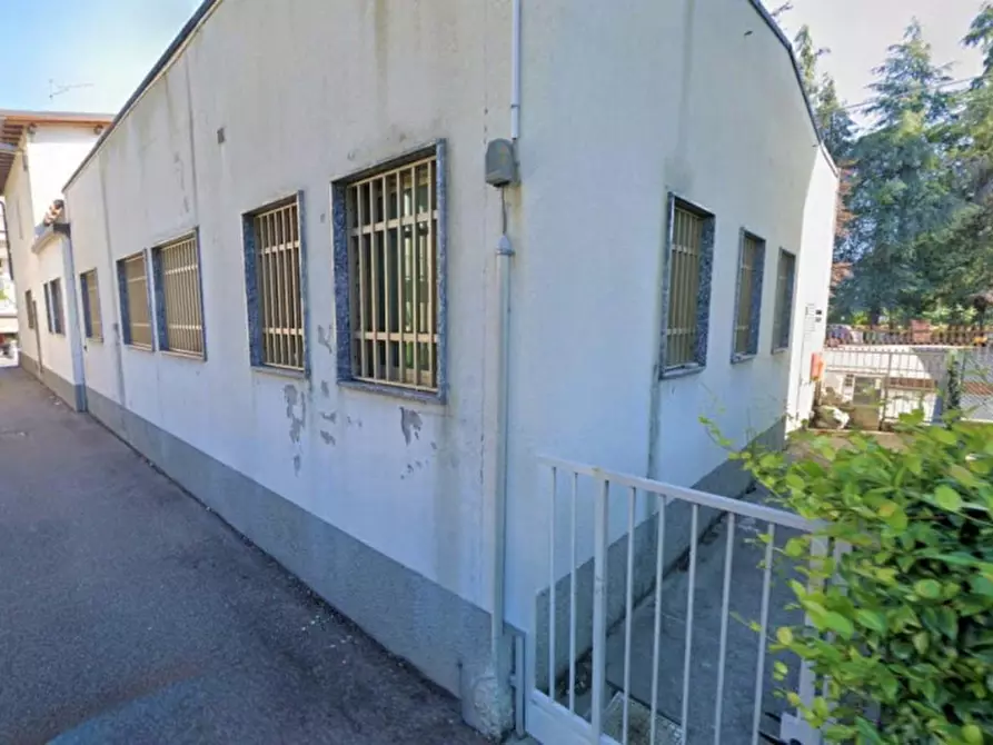 Immagine 2 di Ufficio in vendita  in via Statale Dei Giovi, N. 11/B a Grandate