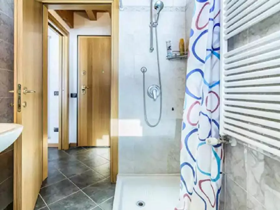 Immagine 15 di Appartamento in vendita  in via Cambrembo - località Arale, N. snc a Valleve