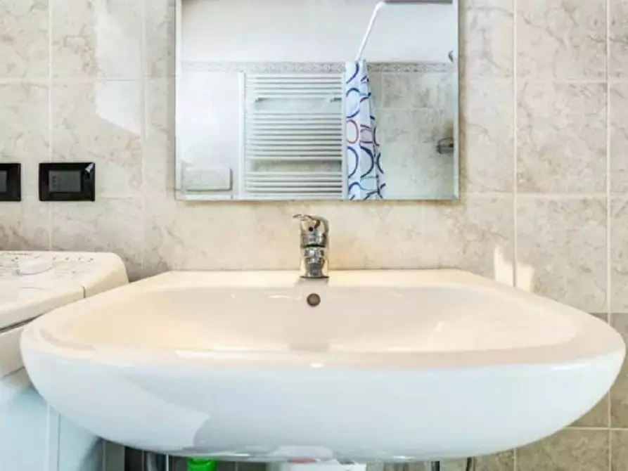 Immagine 16 di Appartamento in vendita  in via Cambrembo - località Arale, N. snc a Valleve