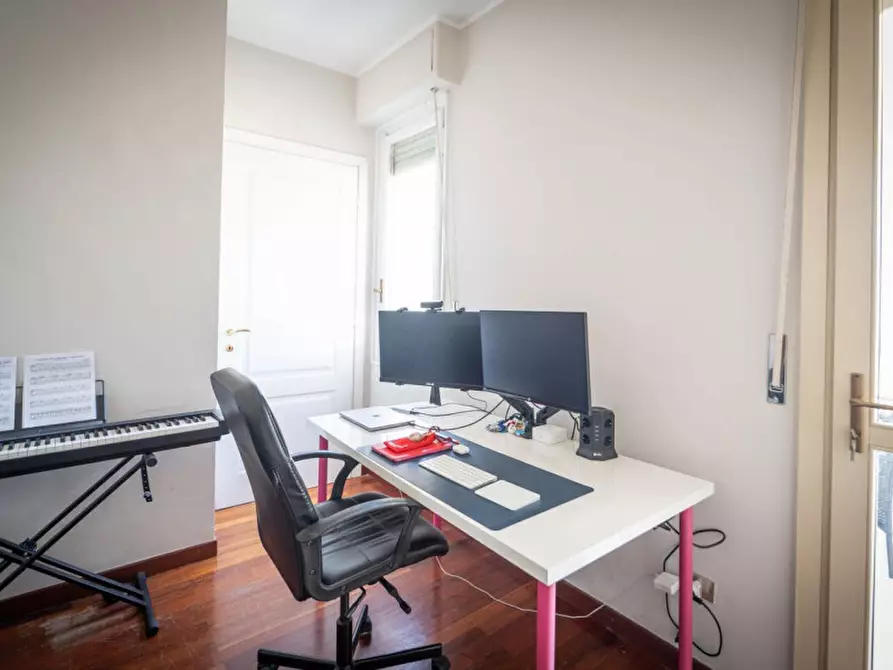 Immagine 13 di Attico in vendita  in Via Genova, 4, 10126 Torino TO, Italia a Torino