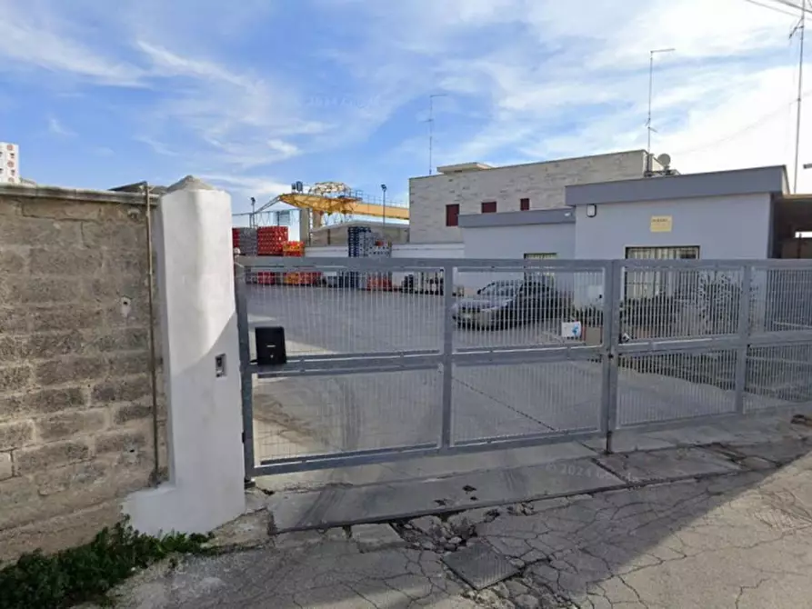 Immagine 9 di Capannone industriale in affitto  in Via Napoli, 364, 70132 Bari BA, Italia a Bari