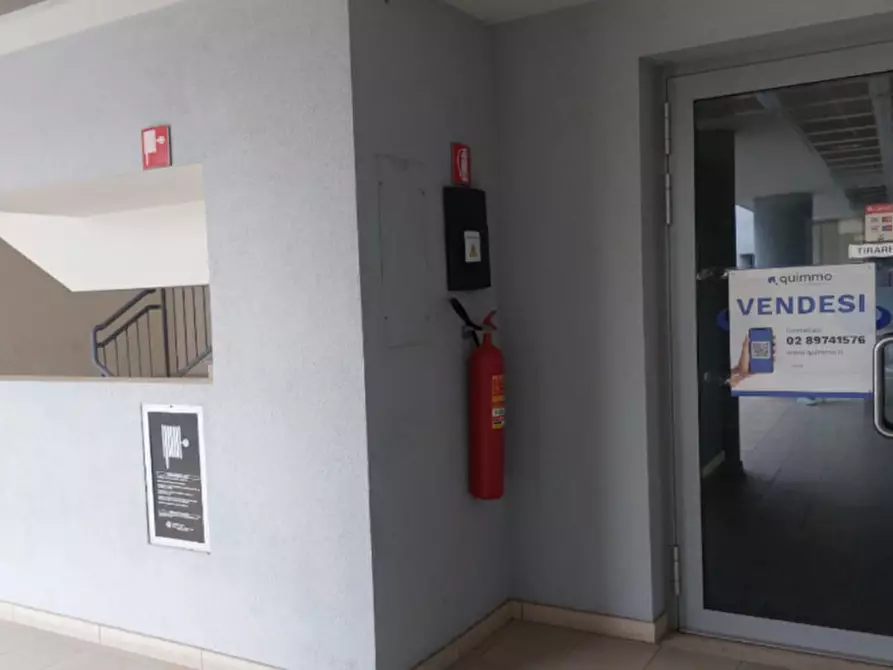 Immagine 10 di Ufficio in vendita  in Piazza J. F. Kennedy, N. snc a Avezzano