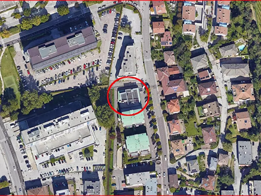 Immagine 14 di Negozio in vendita  in Via dei Solteri, N. 8 a Trento