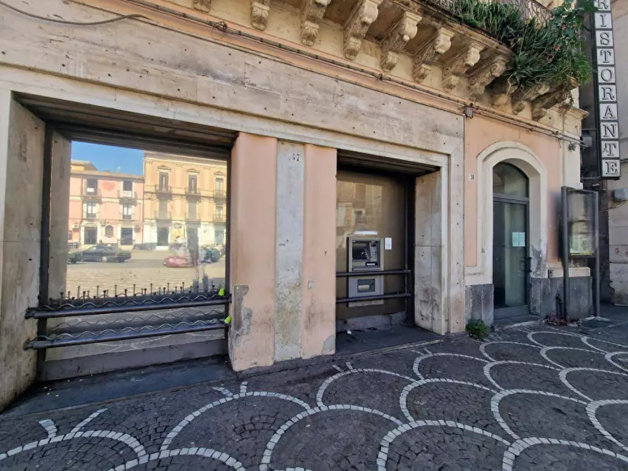Immagine 2 di Negozio in vendita  in Piazza Indipendenza, 28, 95047 Paternò CT, Italia a Paterno'