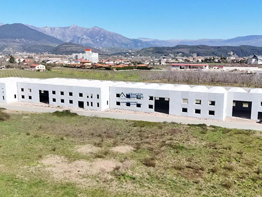 Immagine 4 di Capannone industriale in vendita  in Telese Terme a Telese Terme