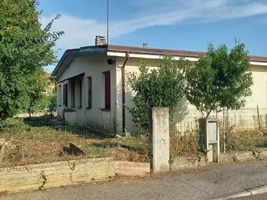 Immagine 1 di Casa indipendente in vendita  in Via Europa, 41 a Salgareda