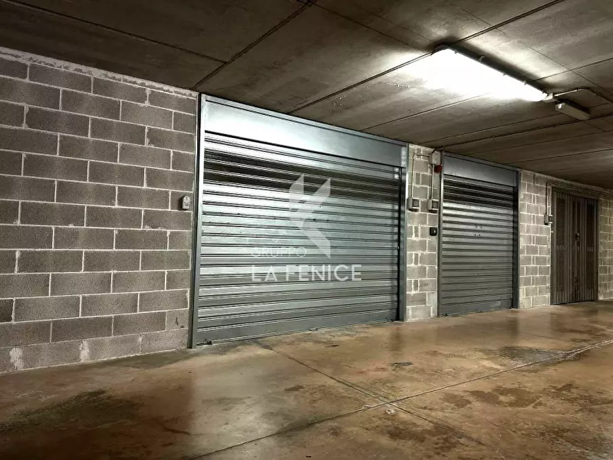 Immagine 50 di Appartamento in vendita  in via pietro del tocco 74 a Martina Franca