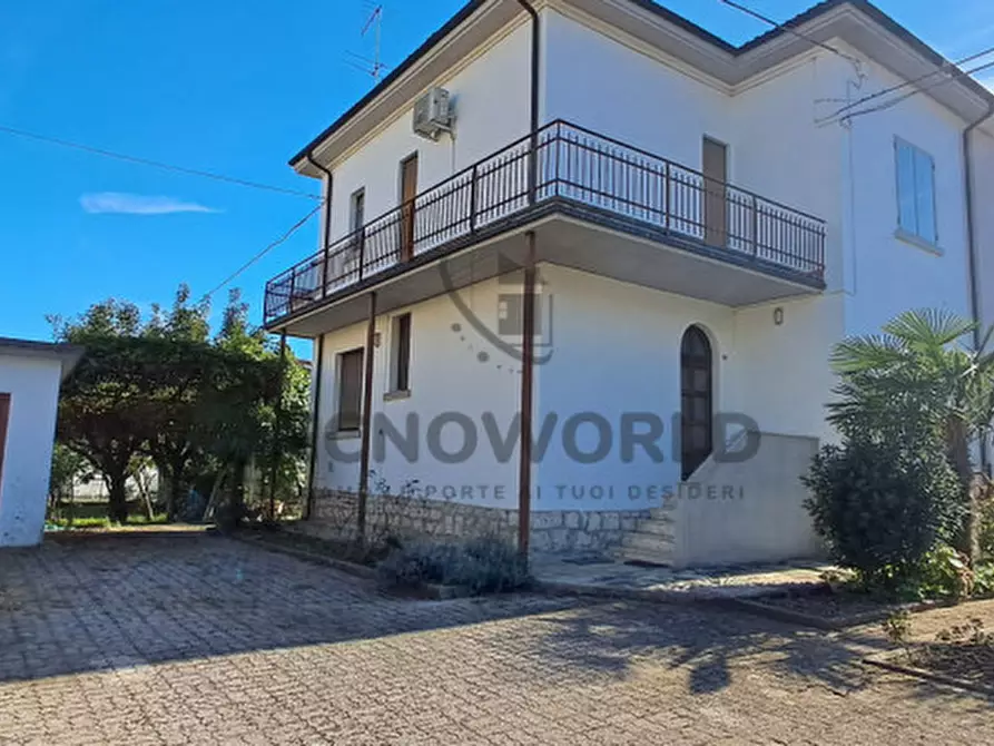 Immagine 1 di Villetta a schiera in vendita  in via monte grappa 24 a Malo